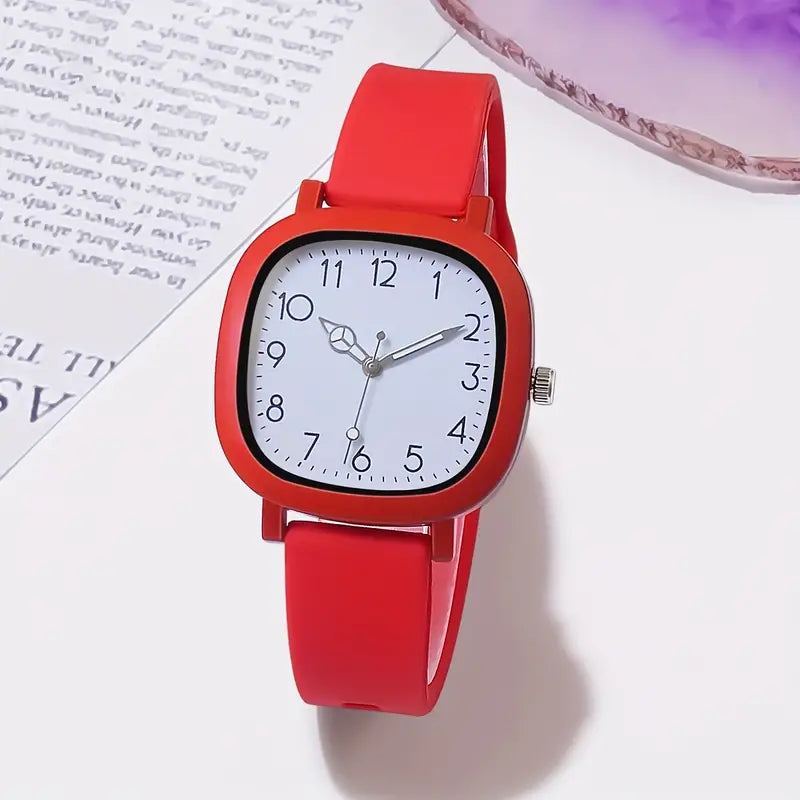 Square quartz watch with silicone strap for women