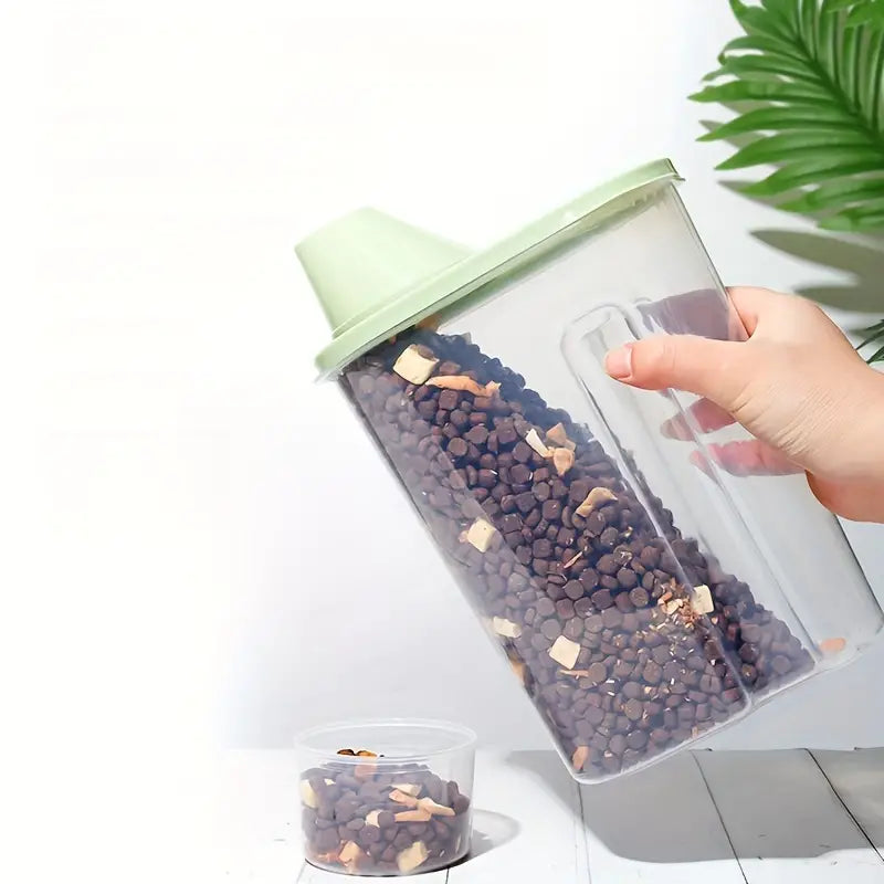 Airtight pet food storage container with durable design