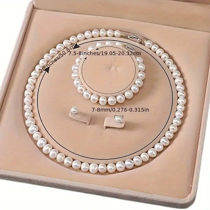 Freshwater cultured pearl necklace set with bracelet and earrings