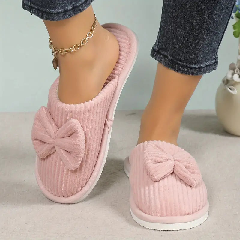 Bowknot winter slippers with plush lining for cozy indoor wear