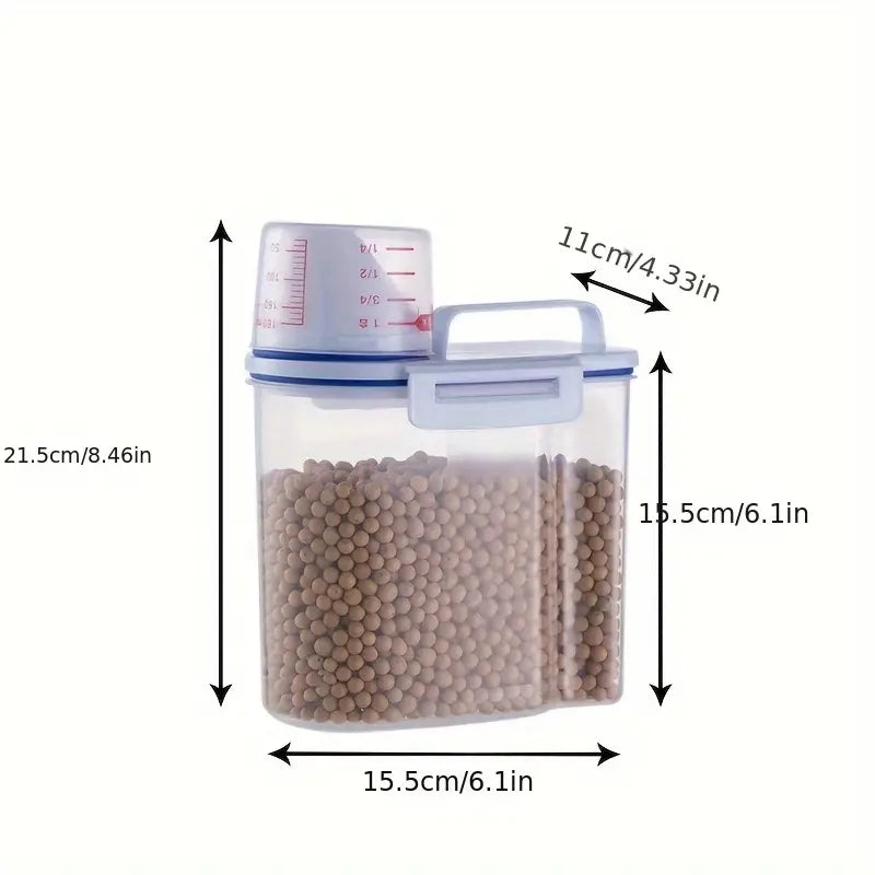 Airtight pet food storage container with large capacity