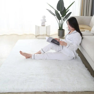 Plush velvet carpet, ideal for living room and kids’ room